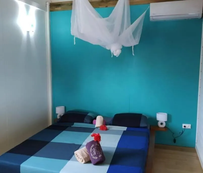 Azur Indigo, Gites Titanse Et Spa Capesterre 0*,  Guadeloupe