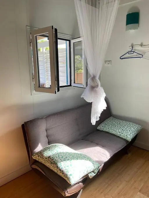 Azur Indigo, Gites Titanse Et Spa Capesterre 0*,